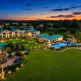 Baris river resort Corbett，位于兰纳加的酒店