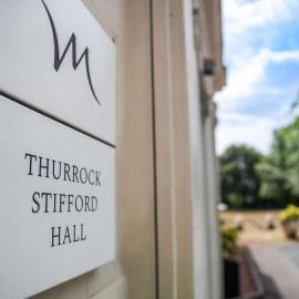 Mercure Thurrock Stifford Hall，位于格雷斯瑟罗克的酒店