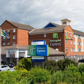 Holiday Inn Express Newcastle Gateshead by IHG，位于泰恩河畔纽卡斯尔的酒店