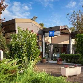 Ibis Budget Saint Christol Les Alès，位于Saint-Christol-lès-Alès的酒店