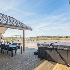 5 star holiday home in Jerup，位于耶鲁普的酒店