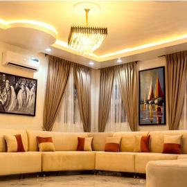 Smile Apartments，位于Ilishan的酒店