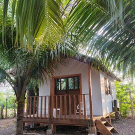 Jimmys cabins，位于La Periquera的酒店