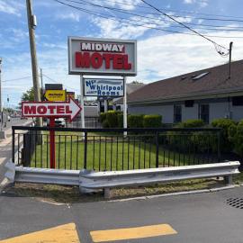 Midway Motel，位于帕乔格的酒店