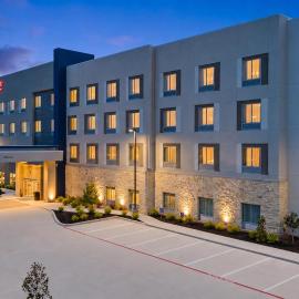 Hampton Inn By Hilton Wharton,位于霍顿的酒店