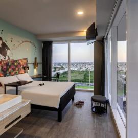 Ibis Styles Merida Galerias，位于梅里达的酒店