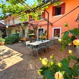 Domačija Harmonija，位于Vremski Britof的酒店