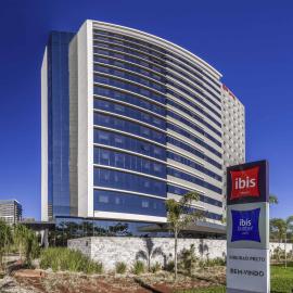 ibis Budget Ribeirão Preto Vila do Golf Shopping,位于里贝朗普雷托的酒店