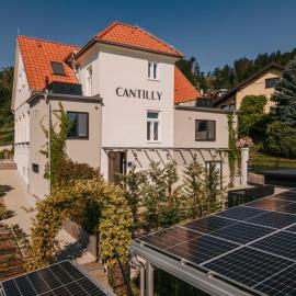 Cantilly Garden,位于萨莫博尔的酒店