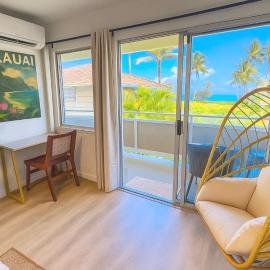 Ocean view AC, pool hot tub coconut marketplace，位于卡帕阿的酒店