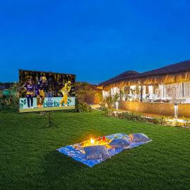 Kimaya Farms by ELIVAAS, Luxury Cottages near Gurgaon，位于古尔冈的酒店