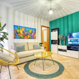 Private Parking & Garden -Luxury B&B-700mt Tower，位于比萨的酒店
