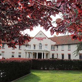 Mercure Canberra