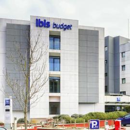 Ibis Budget Girona Costa Brava，位于赫罗纳的酒店