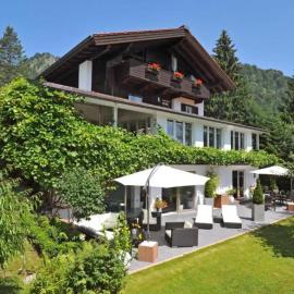 Gästehaus Tanneck mit Hallenbad，位于雷特温克尔的酒店
