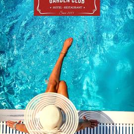GARDEN Club - Hotel & Restaurant - FREE Outdoor Pool & Parking，位于布拉索夫的酒店