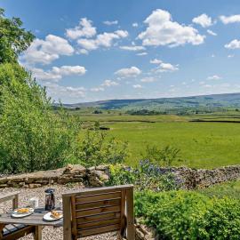 4 Bed in Kirkby Stephen oc-92503，位于布拉夫的酒店