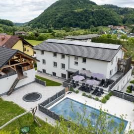 VILA LISJAK - Apartments，位于博德森特克的酒店