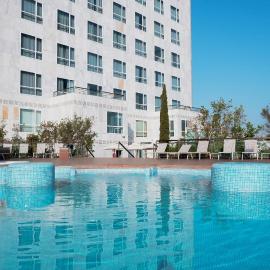 Sercotel Sorolla Palace，位于瓦伦西亚的酒店