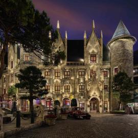 Mercure Danang French Village Bana Hills，位于岘港的酒店