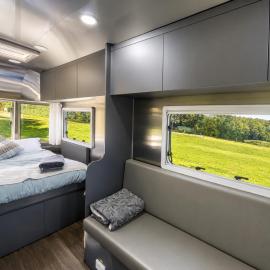 One Life Glamping Caravan Rawson，位于Rawson的酒店