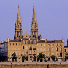 ibis budget Bordeaux Est Lormont，位于洛尔蒙的酒店