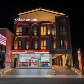 Kaloka City Hotel Bima，位于比马的酒店