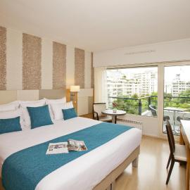 Residhome Courbevoie La Défense，位于库尔布瓦的酒店