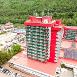 Complex Balnear Cozia - Corp Cozia,位于卡库拉塔的酒店