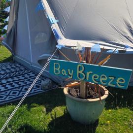 Bay Breeze Bell Tent with Sea view，位于圣艾夫斯的酒店
