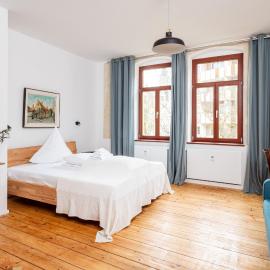 Künstlerzimmer im Kulturhaus Häselburg，位于格拉的酒店