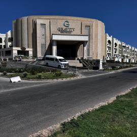 Joy'Apartments in Gravity Hotel Aquapark Sahl Hasheesh for foreign passport holders only,位于赫尔格达的酒店