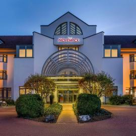 Mövenpick Hotel München-Airport，位于哈尔伯格摩斯的酒店