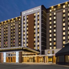 Crowne Plaza Toronto Airport by IHG，位于多伦多的酒店