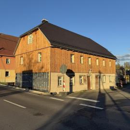 Glücksschmiede Hennersdorf，位于迪波尔迪斯瓦尔德的酒店