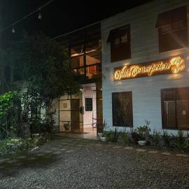 Villa Concepcion Staycation by ngb，位于Real的酒店