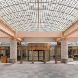 Sofitel Cairo Downtown Nile，位于开罗的酒店