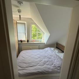 Modernes gemütliches Studio Zimmer，位于埃尔姆斯霍恩的酒店