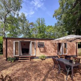 Atara Abode - Chalet voor 4 personen bij De Hoge Veluwe met tuin，位于洪德洛的酒店