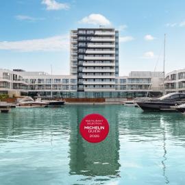 GRANO HOTEL Solmarina & Apartments - SPA&Wellness，位于Wiślinka的酒店