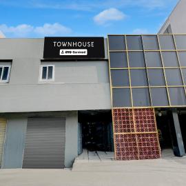Super Townhouse Chaitanyapuri Metro Station Hyderabad，位于Surūrnagar的酒店