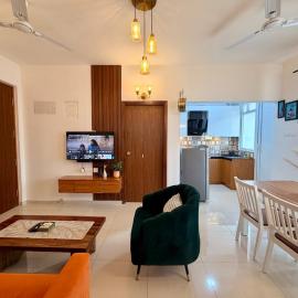 Bay Breeze 2BR Apt Amoret Homes，位于Chicalim的酒店
