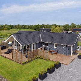 Charming Holiday Home With Many Activities