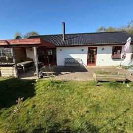 Holiday Home Exuding Coziness And Comfort，位于布罗艾厄的酒店