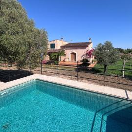 Bonita casa de campo Sa Vinya para relax y piscina privada，位于印加的酒店