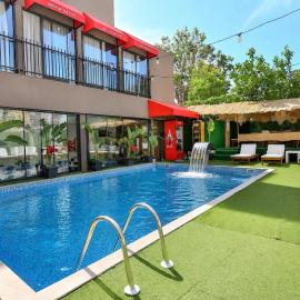 Wolf Of The City Hotel & Spa，位于安塔利亚的酒店