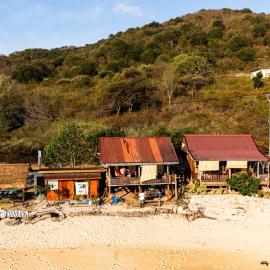Boneputeh Homestay，位于Taliwang的酒店