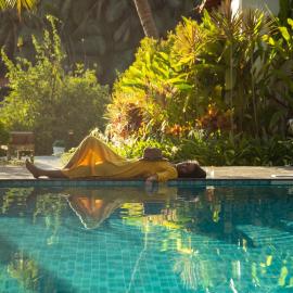 Pont Bleu Suites - boutique hotel -Riverside & Pool，位于卡纳科纳的酒店