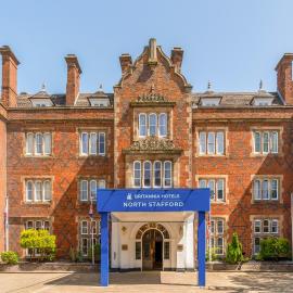 North Stafford Hotel，位于特伦特河畔斯托克的酒店