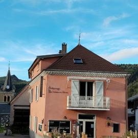Auberge Buissonniere,位于韦尔科尔地区格雷斯的酒店